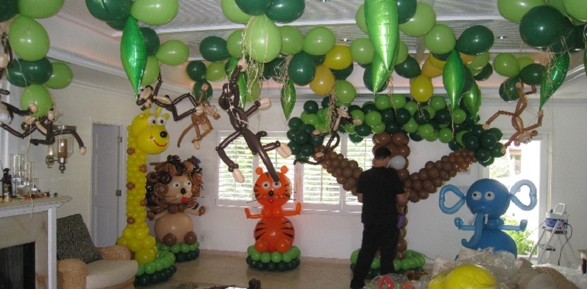 birthday tree shape decoration